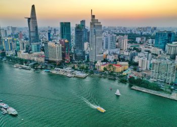 Nguồn cung căn hộ liên tục giảm mạnh đầu năm 2023