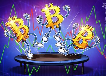 Bitcoin price briefly clears $31K as monthly, quarterly close nears