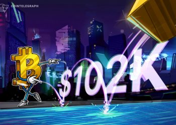 Bitcoin traders fear $102K BTC price dive next as gold sets new highs