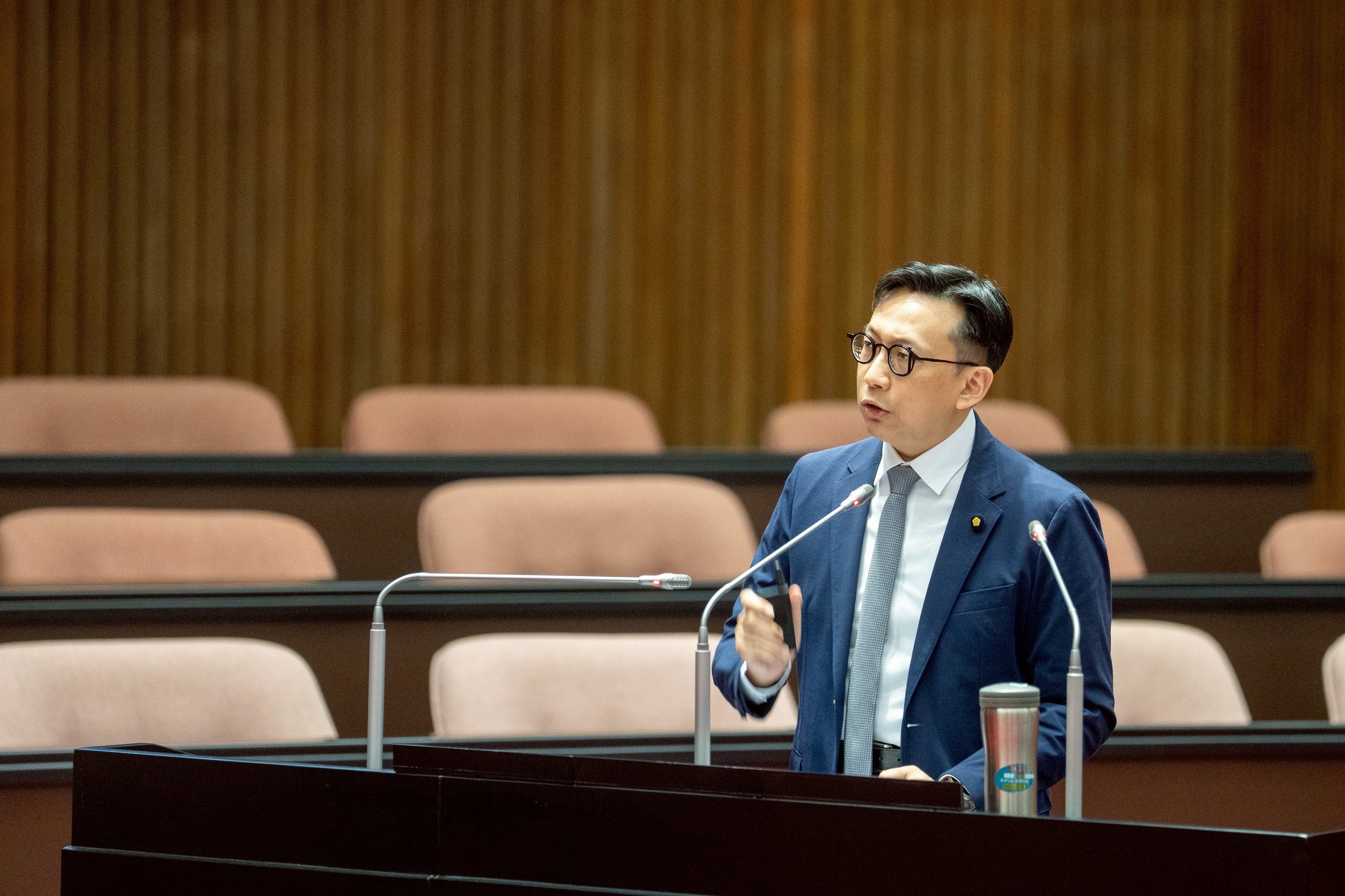 019a7c9b-2e36-7fba-bba0-e78540085f08